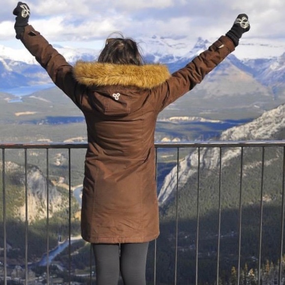 TNA Summit Parka - Picture 2 of 7